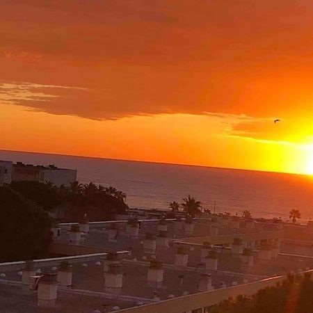 Appartement Vue Mer Au Lavandou 勒拉旺杜 外观 照片