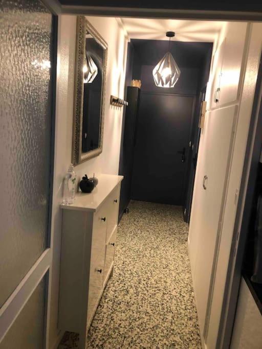 Appartement Vue Mer Au Lavandou 勒拉旺杜 外观 照片